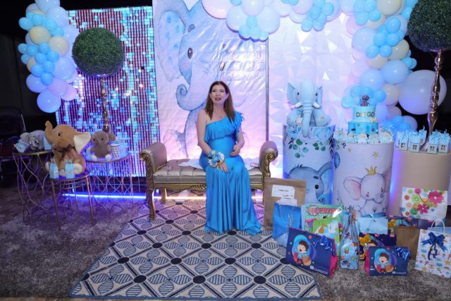 624fd0bb-7dff-4018-aa2f-07353eb1bf89 La festejada disfruto de un emotivo Baby Shower