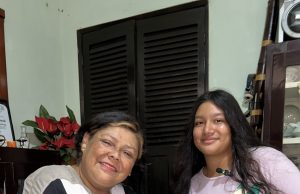 Con los grandes… Karol Stefany Comezaña Bermejo