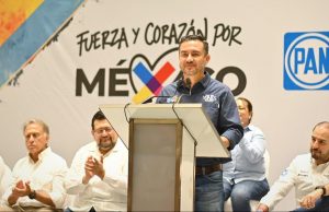 *Denuncia Miguel Ángel Yunes Márquez persecución política*